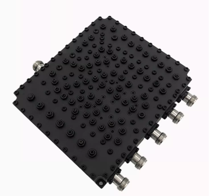  洞口双频三频四频五频腔体合路器4G+5G